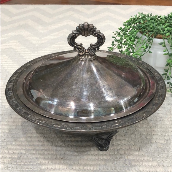 Oneida casserole serving dish